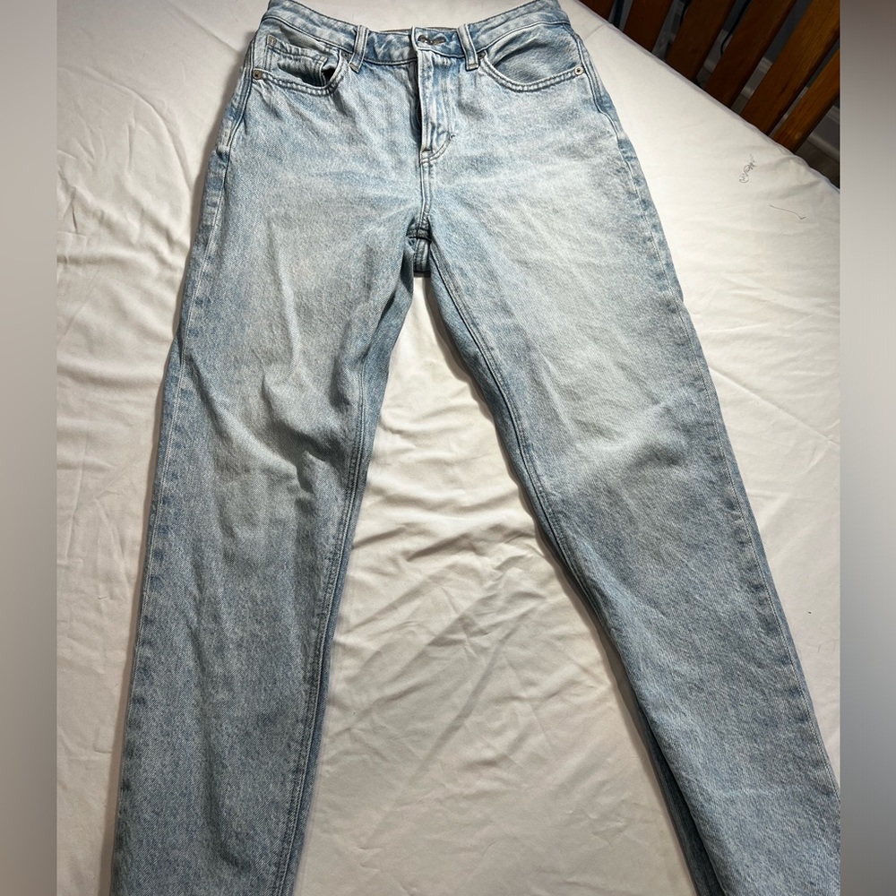 American Eagle straight leg jeans, size 2